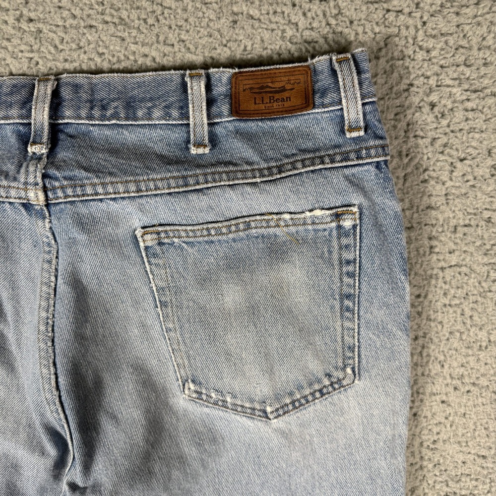 Vintage L.L. Bean Classic Fit Jeans 36x32 Distressed Light Wash Straight - Picture 10 of 12